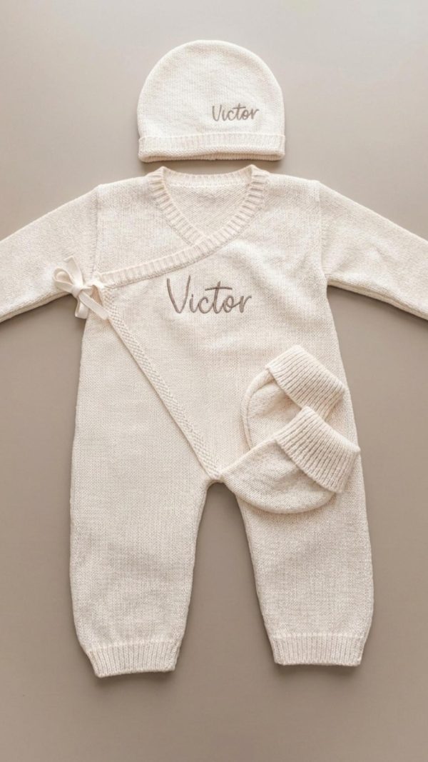 tenue 1 piece tenue de naissance personnalisée beige
