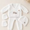 tenue-bebe-blanc coffret naissance avec tenue personnalisée