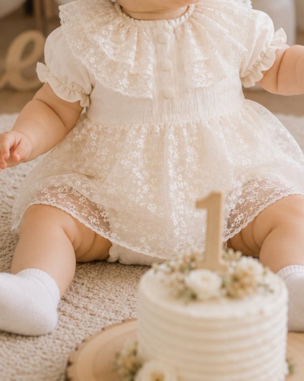 tenue anniversaire bébé fille tenue anniversaire fille